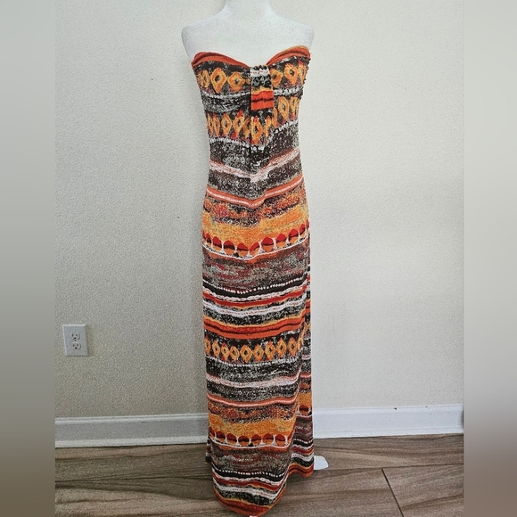 N/A Dresses & Skirts - Colorful Tribal Strapless Maxi Dress Chic Casual  Size M.